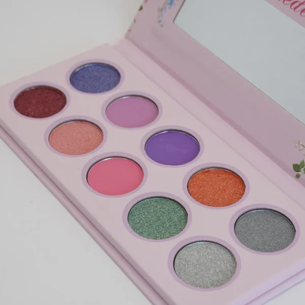 Paleta de sombras Medecoo oscuras - Image 3