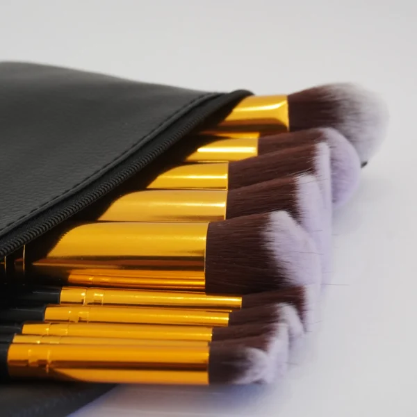 Neceser HudaBeauty con Brochas - Image 6